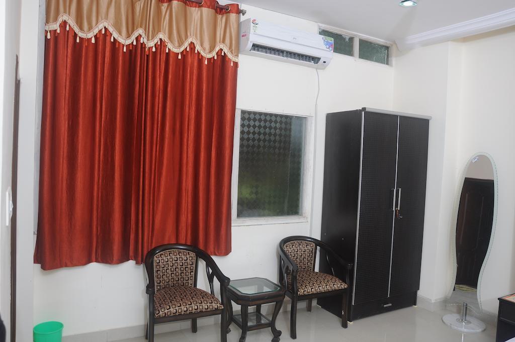 Ashish Villa Guest House จ๊อดปูร์ ภายนอก รูปภาพ