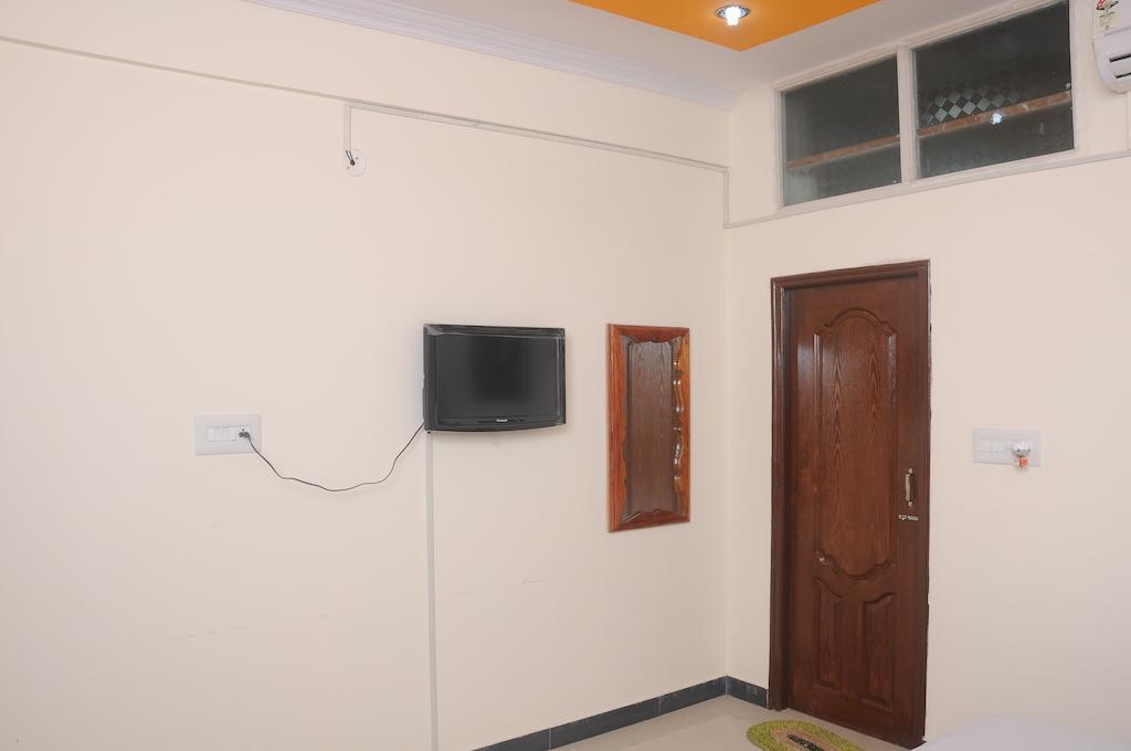 Ashish Villa Guest House จ๊อดปูร์ ภายนอก รูปภาพ